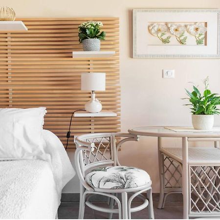 Chambre Et Table D'Hotes Villa Pomponette Nans-les-Pins Εξωτερικό φωτογραφία