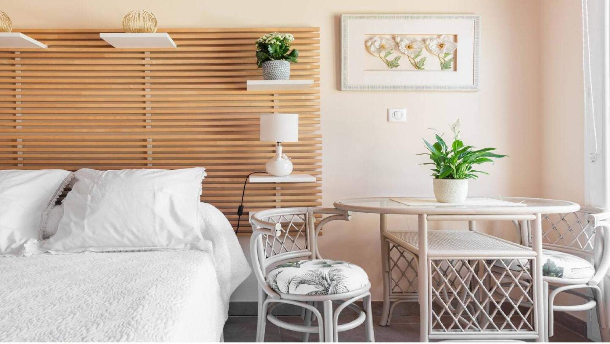 Chambre Et Table D'Hotes Villa Pomponette Nans-les-Pins Εξωτερικό φωτογραφία
