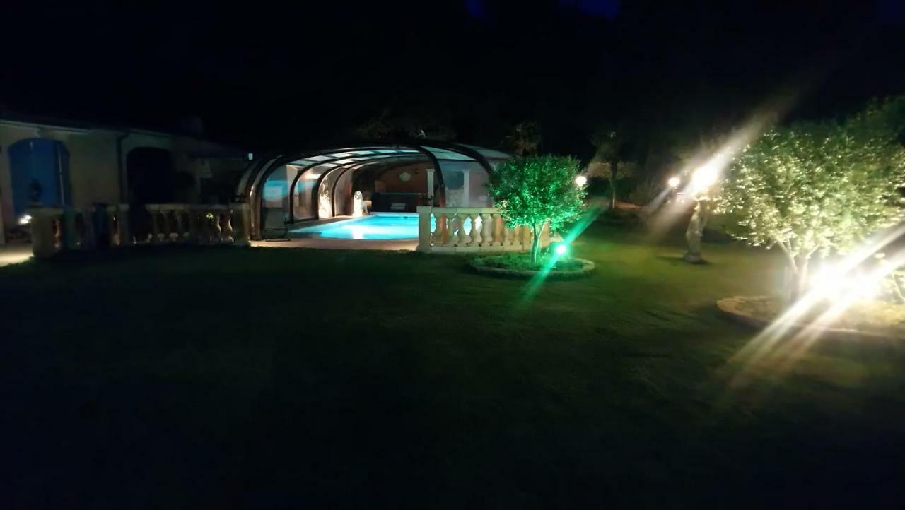 Chambre Et Table D'Hotes Villa Pomponette Nans-les-Pins Εξωτερικό φωτογραφία