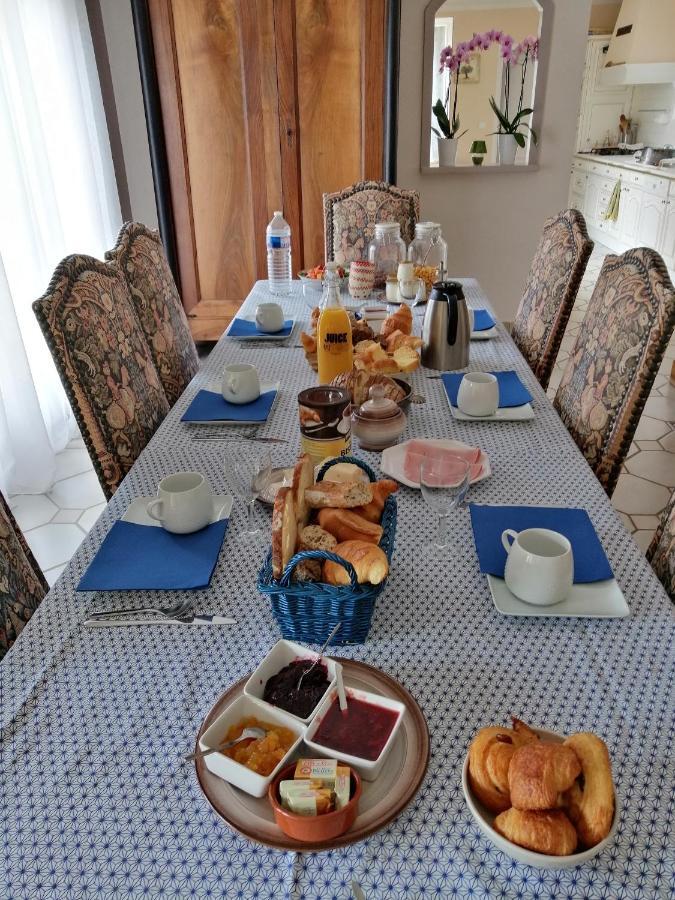Chambre Et Table D'Hotes Villa Pomponette Nans-les-Pins Εξωτερικό φωτογραφία